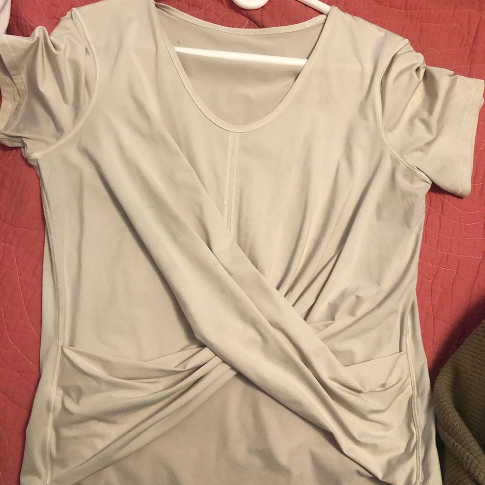 lululemon twist top